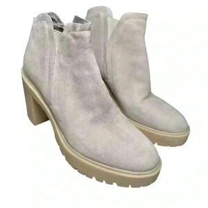 Dolce Vita Size 11 Suede Lug Sole Platform Ankle Boots Pull On Beige